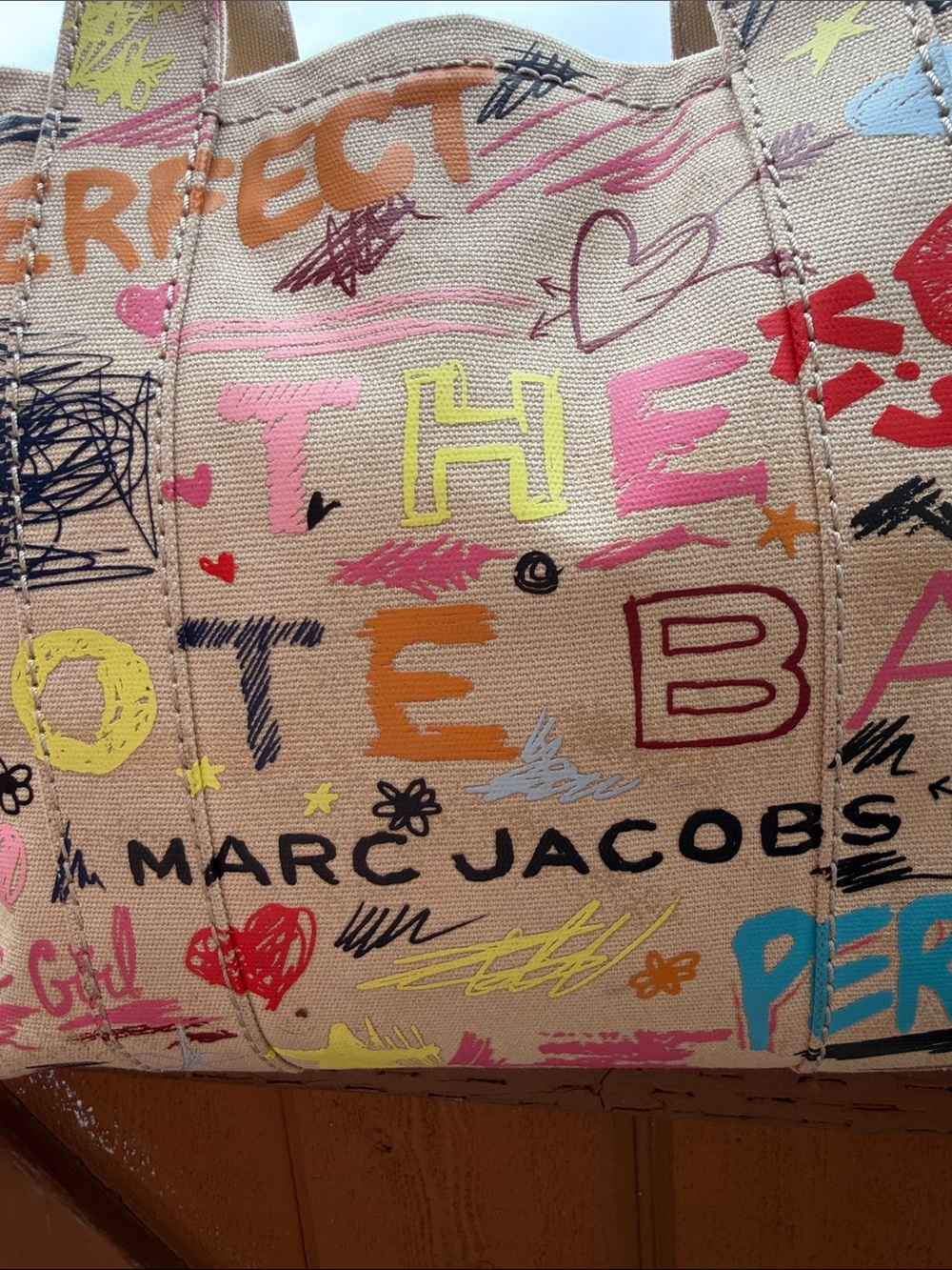 Marc Jacobs Beige Canvas Tote with Multicolor Graffiti Print scribble tote - Picture 5 of 6